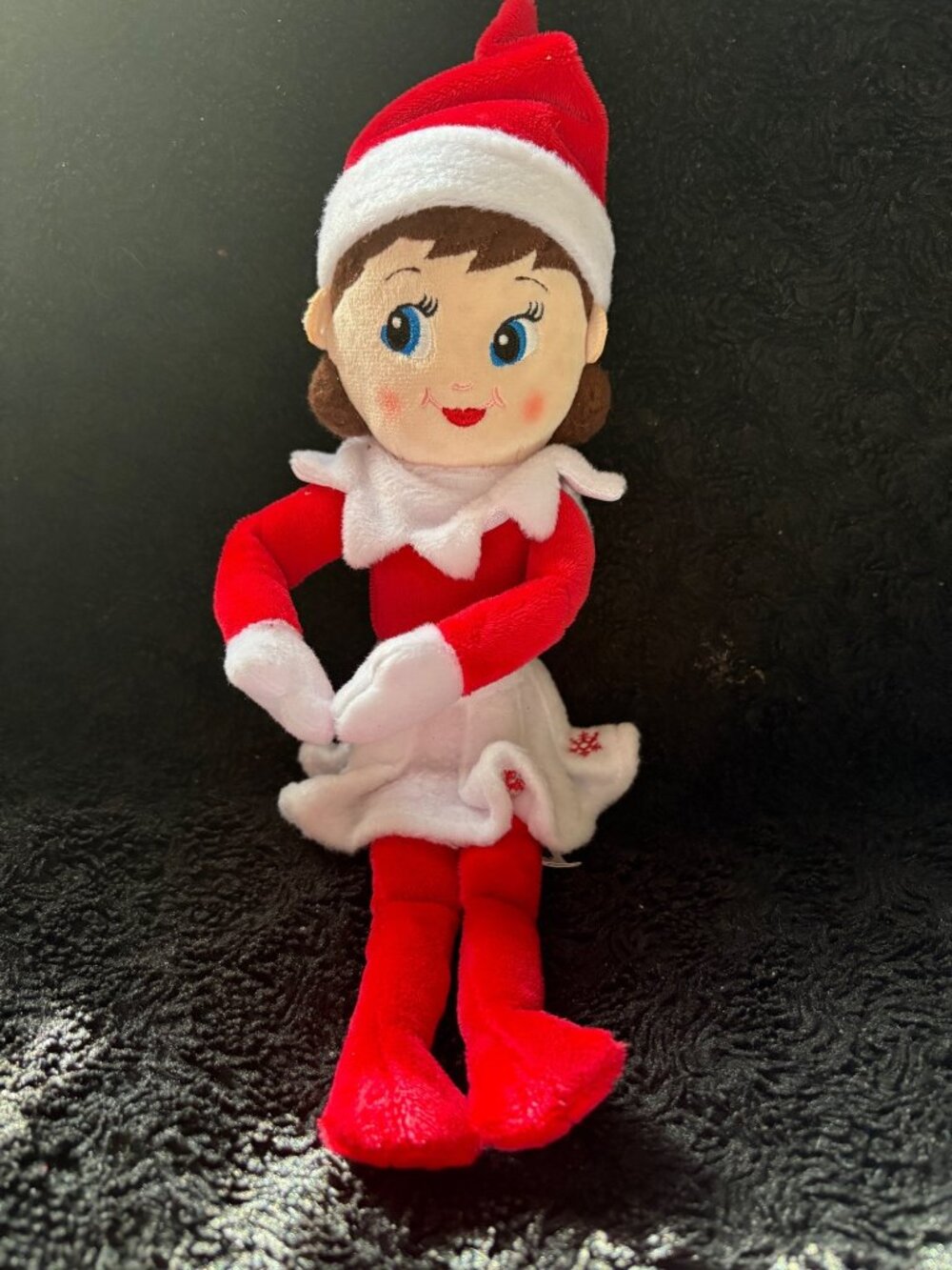 The Elf On The Shelf Girl Plush Plushee Pal Doll Skirt Santa Hat Christmas
